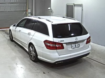 Mercedes-Benz E CLASS WAGON