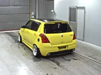 Suzuki SWIFT лот № 3208 оценка 3.5  с аукциона в Японии 1