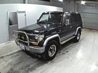 Toyota LAND CRUISER PRADO лот № 3221 оценка 3.5  с аукциона в Японии 3