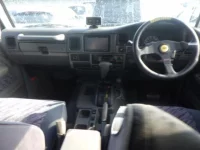 Toyota LAND CRUISER PRADO лот № 3221 оценка 3.5  с аукциона в Японии 2