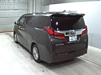 Toyota ALPHARD  с аукциона в Японии