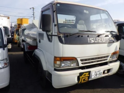 Isuzu JUSTON