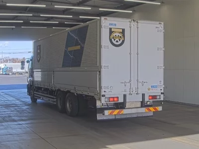 Isuzu GIGA  с аукциона в Японии