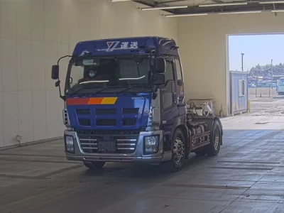 Isuzu GIGA