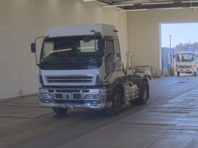 Isuzu GIGA  с аукциона в Японии