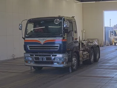 Isuzu GIGA