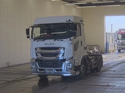 Isuzu GIGA  с аукциона в Японии
