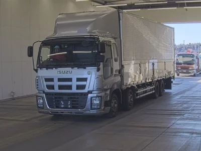 Isuzu GIGA  с аукциона в Японии