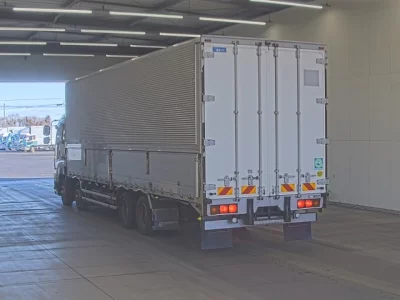 Isuzu GIGA  с аукциона в Японии