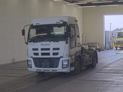 Isuzu GIGA  с аукциона в Японии