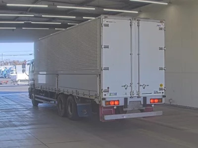 Isuzu GIGA  с аукциона в Японии