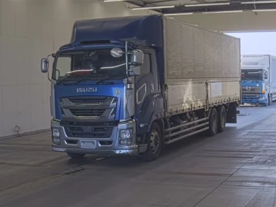Isuzu GIGA  с аукциона в Японии