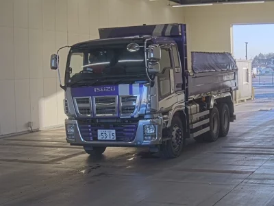 Isuzu GIGA