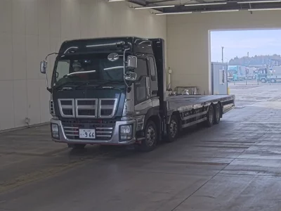 Isuzu GIGA  с аукциона в Японии