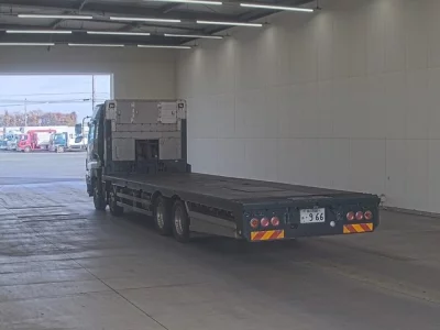 Isuzu GIGA  с аукциона в Японии