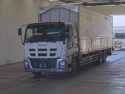 Isuzu GIGA