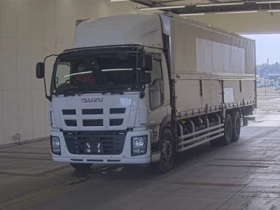 Isuzu GIGA