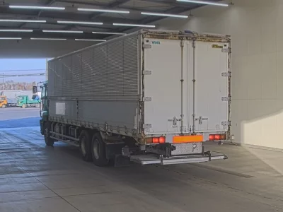 Isuzu GIGA  с аукциона в Японии