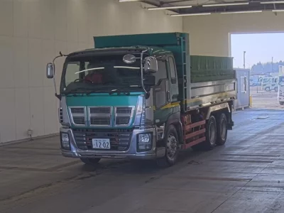 Isuzu GIGA  с аукциона в Японии