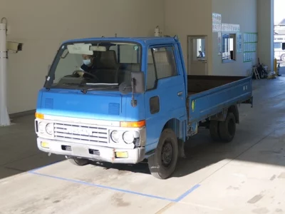 Nissan ATLAS  с аукциона в Японии