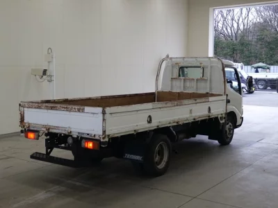 Hino DUTRO  с аукциона в Японии