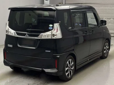 Mitsubishi DELICA D2