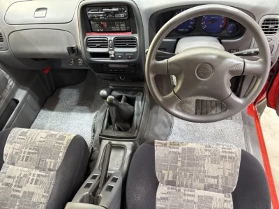 Nissan DATSUN PICKUP