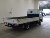 Isuzu ELF лот № 1018 оценка R  с аукциона в Японии 1