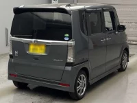 Honda N BOX лот № 3008 оценка R  с аукциона в Японии 1