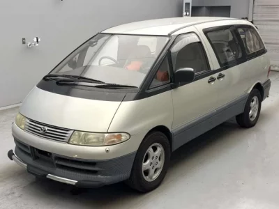 Toyota ESTIMA  с аукциона в Японии