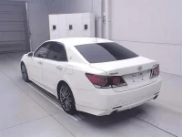 Toyota CROWN лот № 8046 оценка R  с аукциона в Японии 1