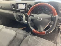 Nissan CARAVAN VAN лот № 20045 оценка 4  с аукциона в Японии 3