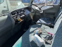 Mitsubishi CANTER лот № 42 оценка 3  с аукциона в Японии 4