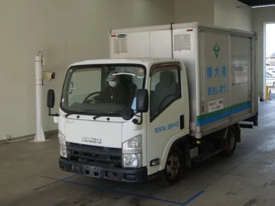 Isuzu ELF  с аукциона в Японии