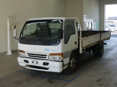 Isuzu ELF  с аукциона в Японии