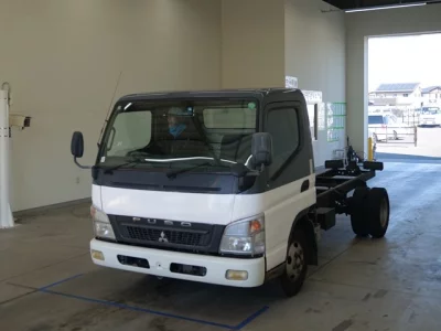 Mitsubishi CANTER  с аукциона в Японии
