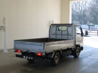 Nissan ATLAS лот № 64 оценка 2  с аукциона в Японии 1