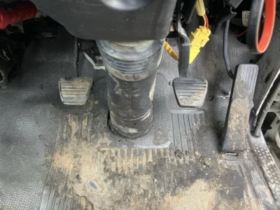 Isuzu ELF  с аукциона в Японии