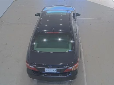 Lexus LS  с аукциона в Японии