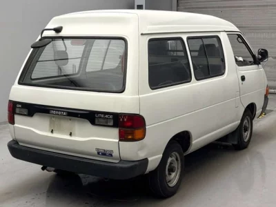 Toyota LITE ACE VAN  с аукциона в Японии