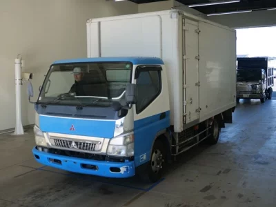 Mitsubishi CANTER  с аукциона в Японии
