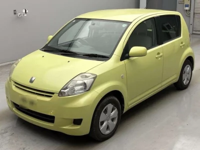 Toyota PASSO  с аукциона в Японии