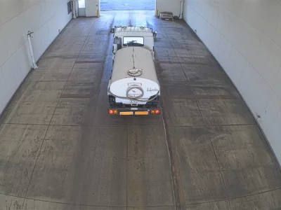 Isuzu FORWARD  с аукциона в Японии