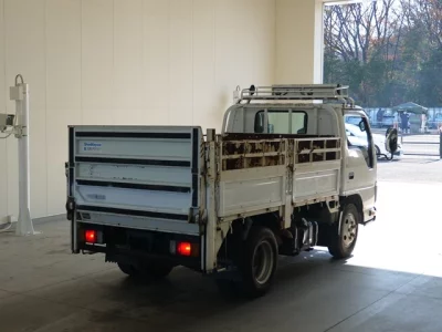 Isuzu ELF  с аукциона в Японии