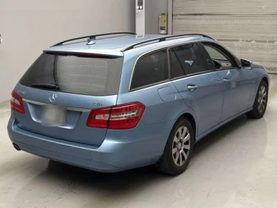 Mercedes-Benz E CLASS WAGON