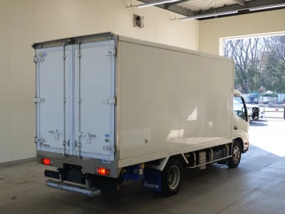 Hino DUTRO  с аукциона в Японии