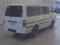 Toyota HIACE VAN лот № 20108 оценка 3.5  с аукциона в Японии 1