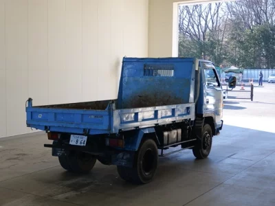 Isuzu ELF  с аукциона в Японии