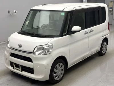 Daihatsu TANTO  с аукциона в Японии