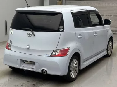 Toyota BB